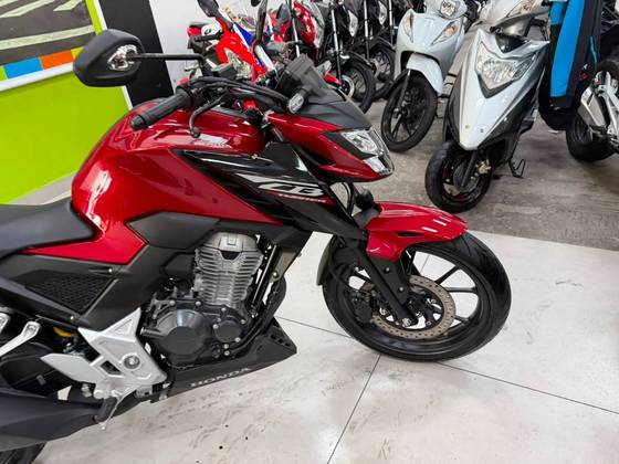 HONDA CB 300F TWISTER ABS HONDA CB 300F TWISTER ABS